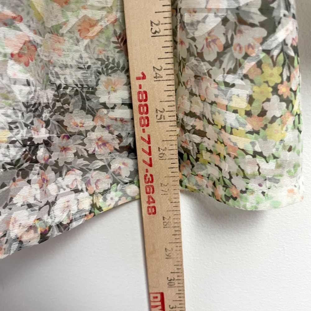 Sheer Floral Ruffle Blouse Button‎ Up Sz Large Cottage Romantic Feminine - Picture 7 of 9